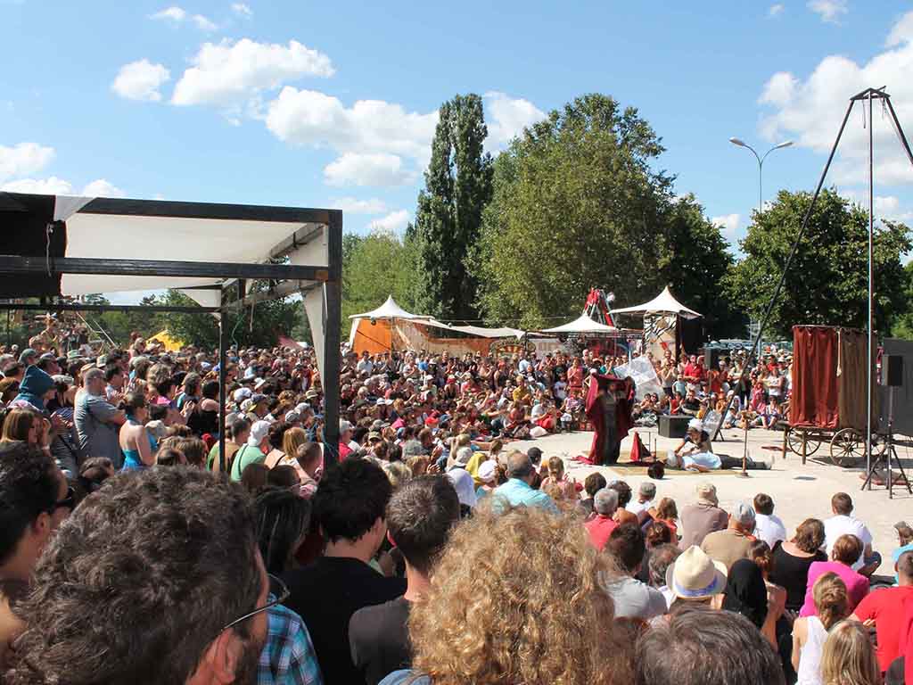 Visiter La Ville Et Les Alentours De St Quentin Visiter La Ville Et Les Alentours De St Quentin