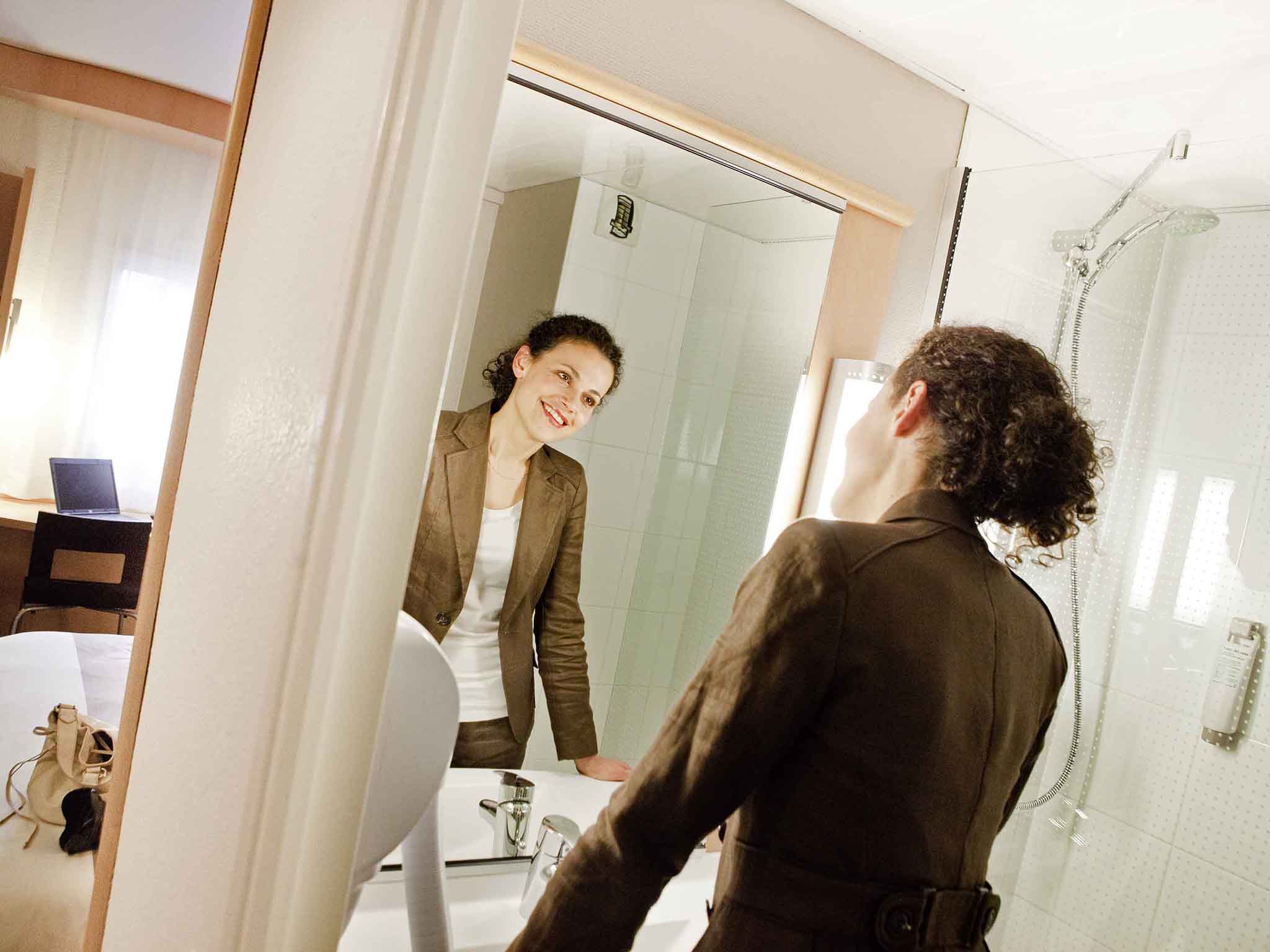 H  tel RUNGIS ibis Paris Orly Rungis