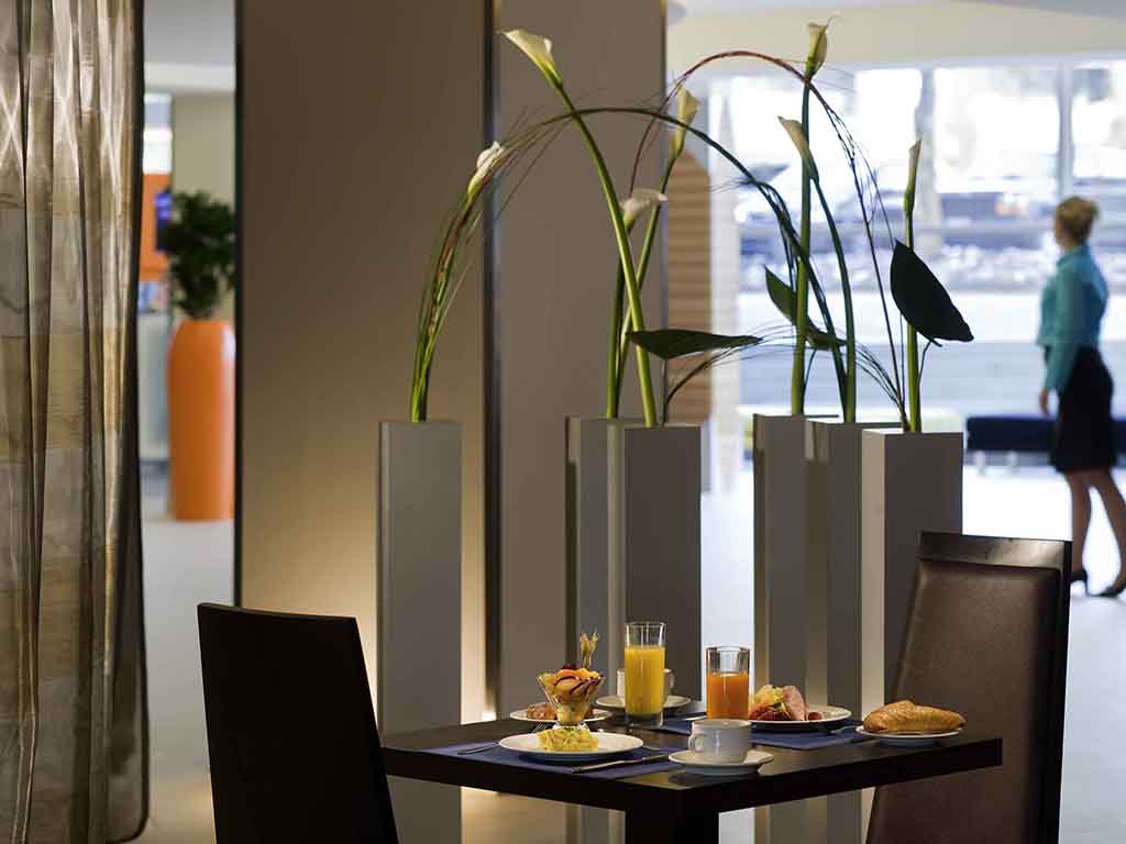 Hotel in glattpark novotel zurich airport messe