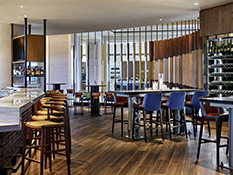 BAY BAR