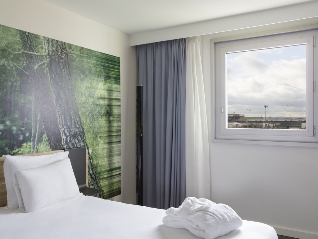 Hotel in roissy charles de gaulle novotel paris charles de ...