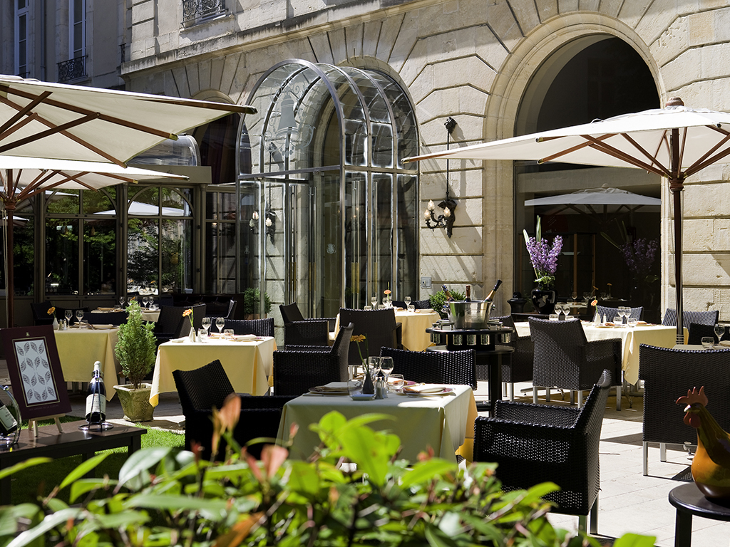 Luxury hotel DIJON Grand Hôtel La Cloche Dijon MGallery by Sofitel Luxury hotel DIJON Grand Hôtel La Cloche Dijon MGallery by Sofitel
