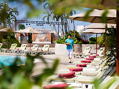 MALULEE POOL TERRACE