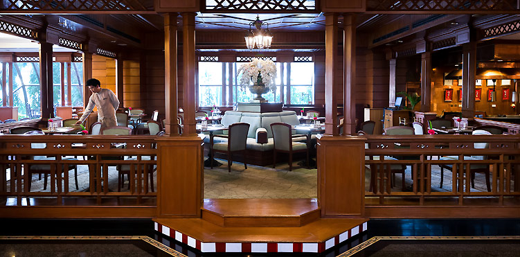 PAVILION CAFE RESTAURANT