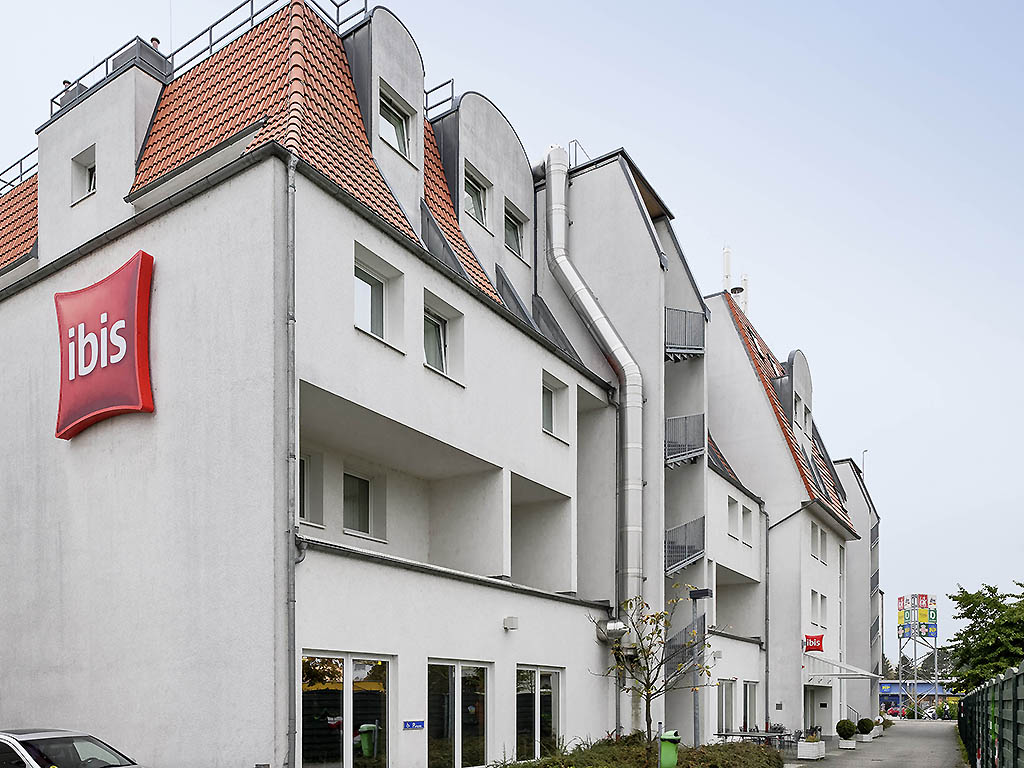 Flughafen Frankfurt Parken Schlafen Fliegen Ibis Hotel www.accorhotels.com