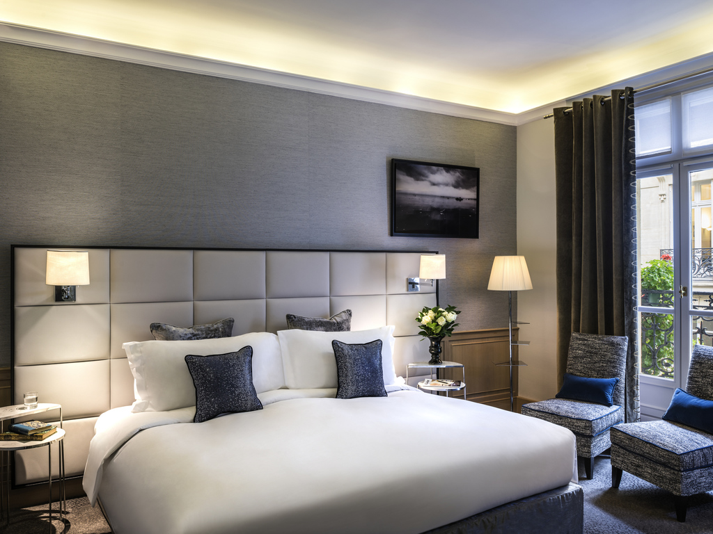 Hotel in paris sofitel paris baltimore tour eiffel