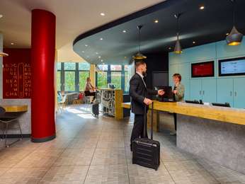 โรงแรม - 2