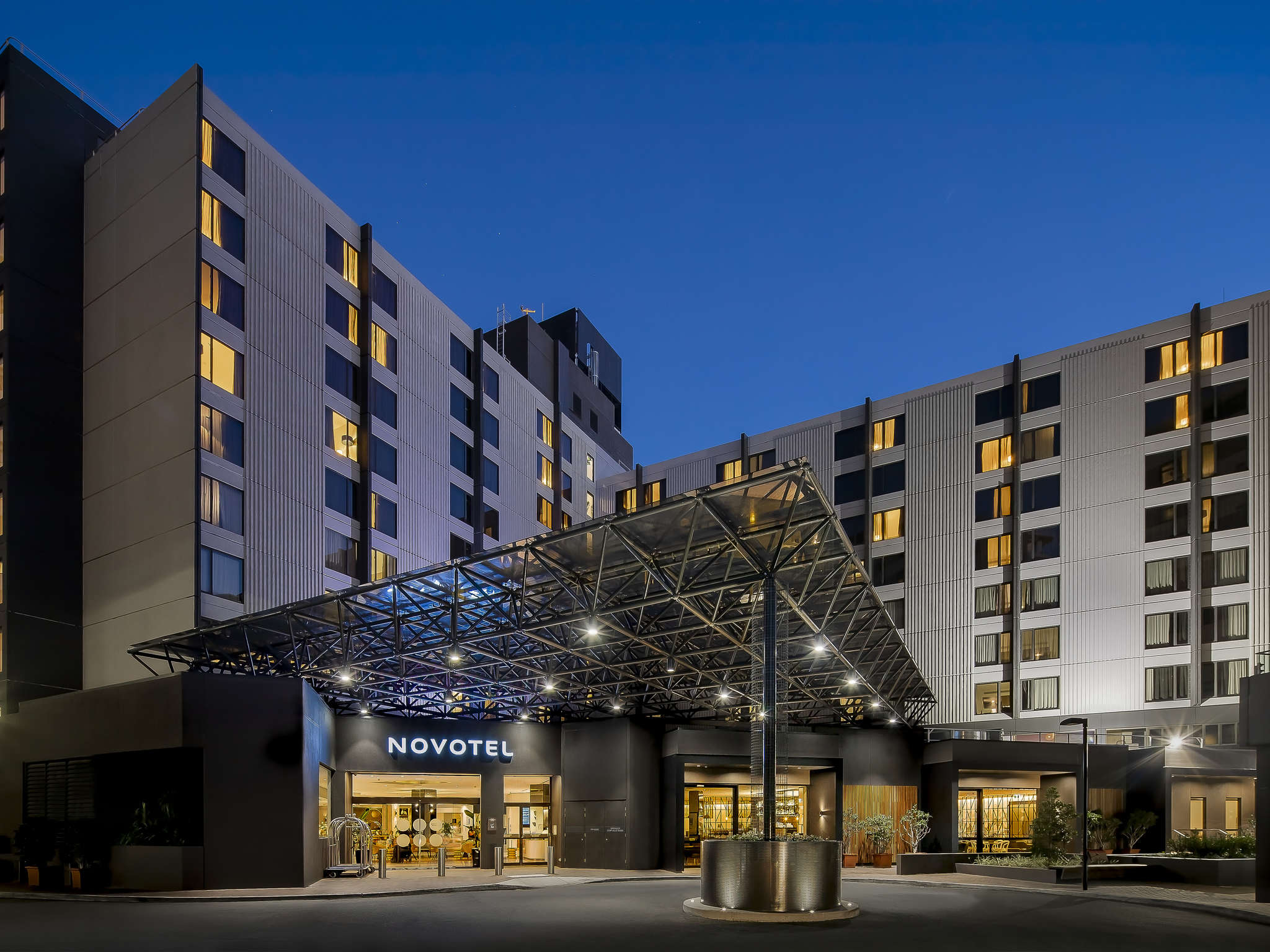 Mercure Sydney International Airport - AccorHotels