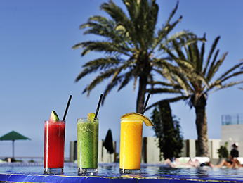 LE POOL BAR