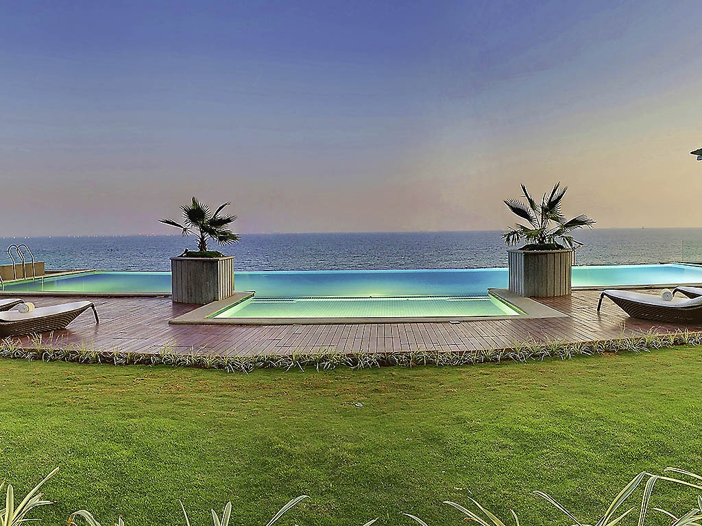 Hotel VISAKHAPATNAM Novotel Visakhapatnam Varun Beach