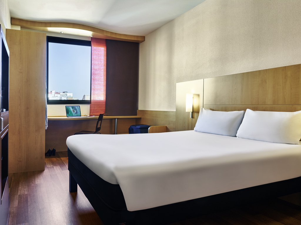 Hôtel à barcelone: réservez à l'hotel ibis barcelone centre