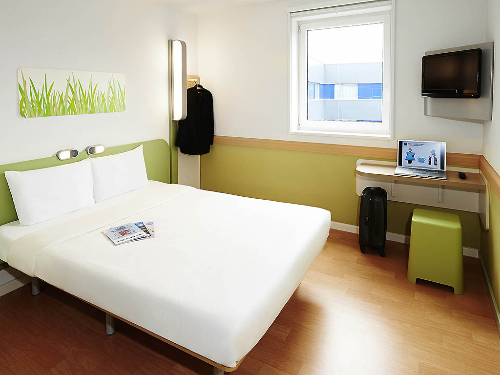 Hotel in st thibault des vignes ibis budget marne la vallée
