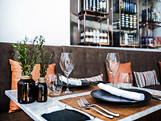 Q DINING