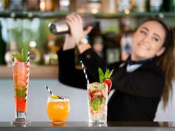 SHALLOWS BAR