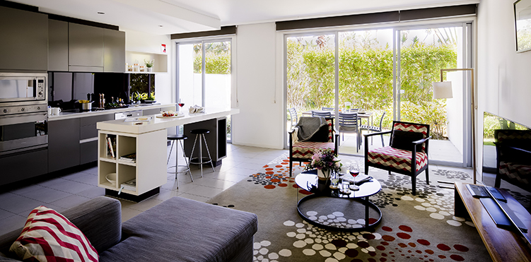 Habitaciones y suites pullman magenta shores resort
