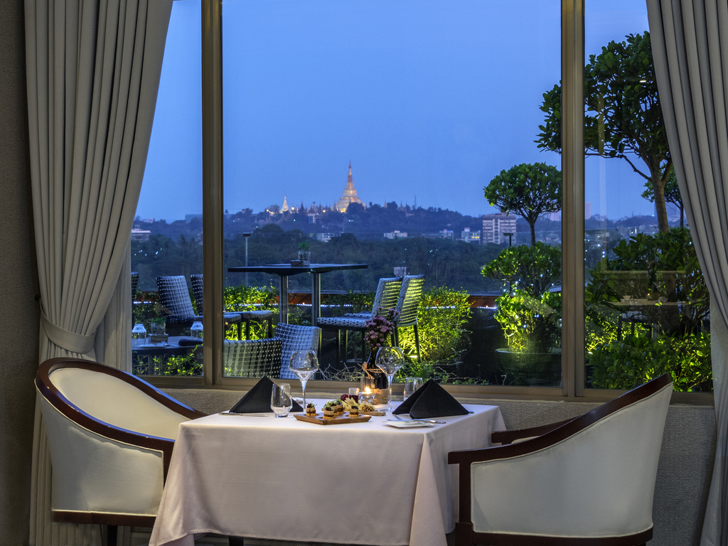 Hotel yangon novotel yangon max