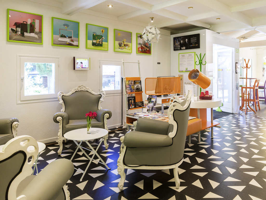 Hotel in AIX EN PROVENCE  ibis Styles Aix en Provence Mas des Oliviers