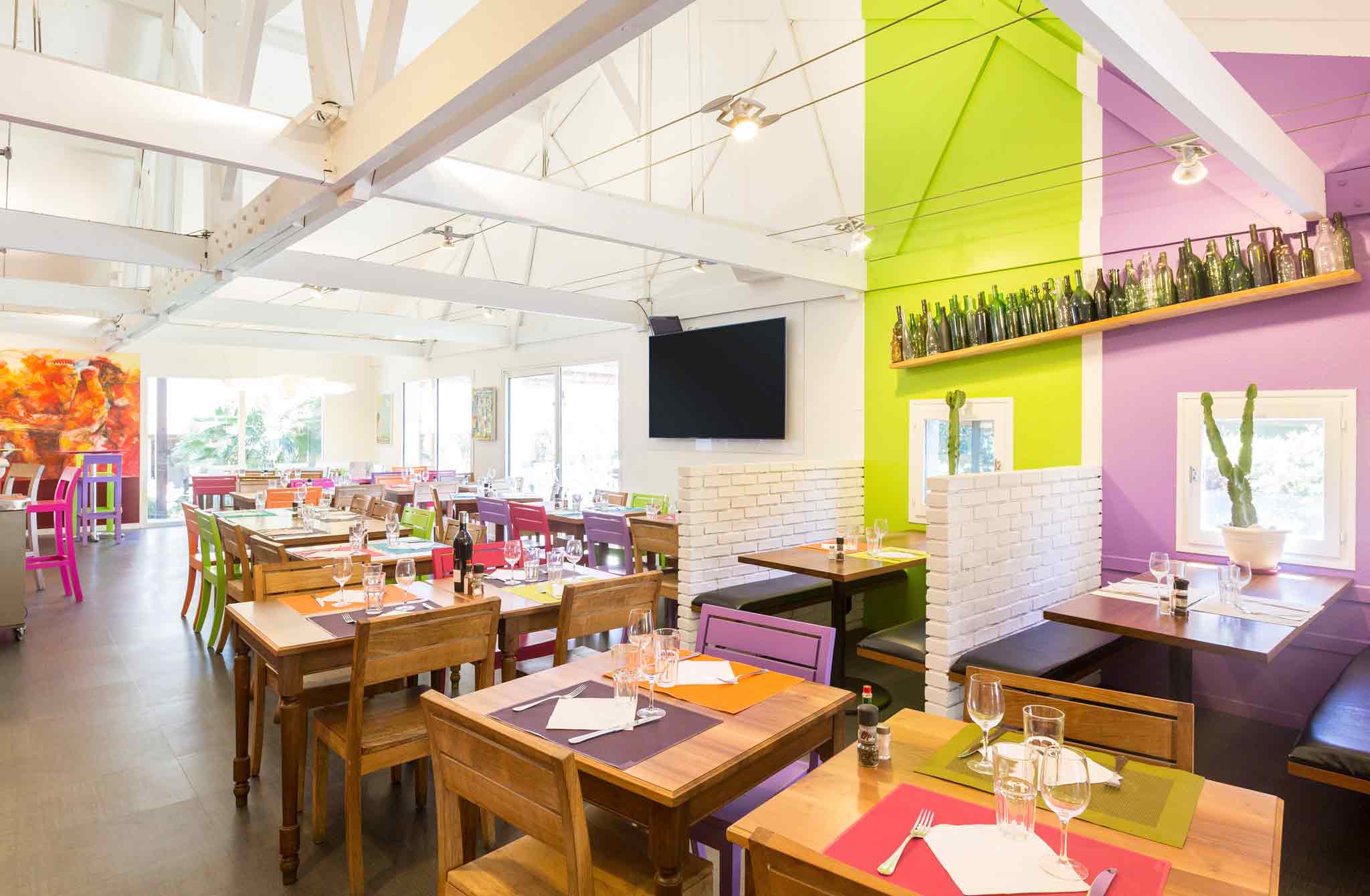 Hotel in AIX EN PROVENCE  ibis Styles Aix en Provence Mas des Oliviers