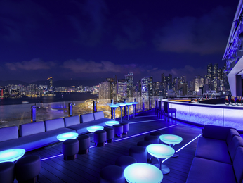SKYE ROOFBAR