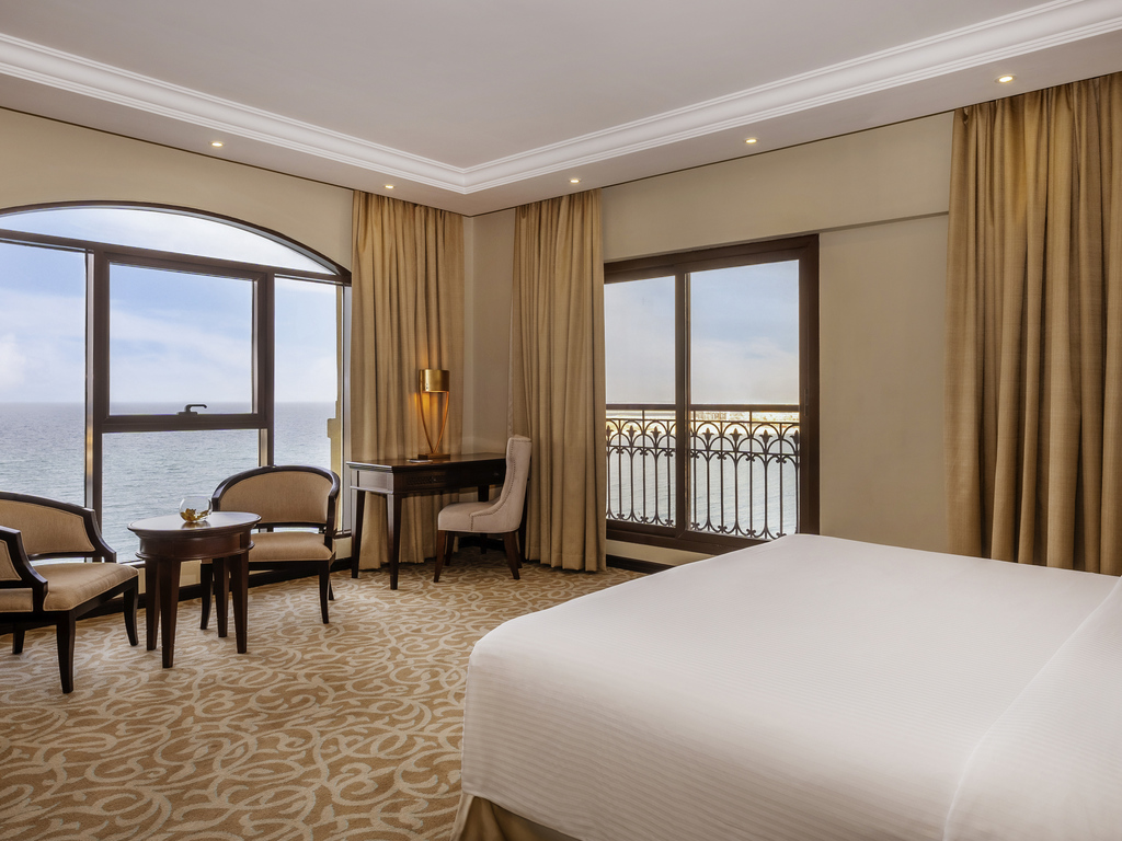 Hotel a ras al khaimah marjan island resort & spa gestito da ...