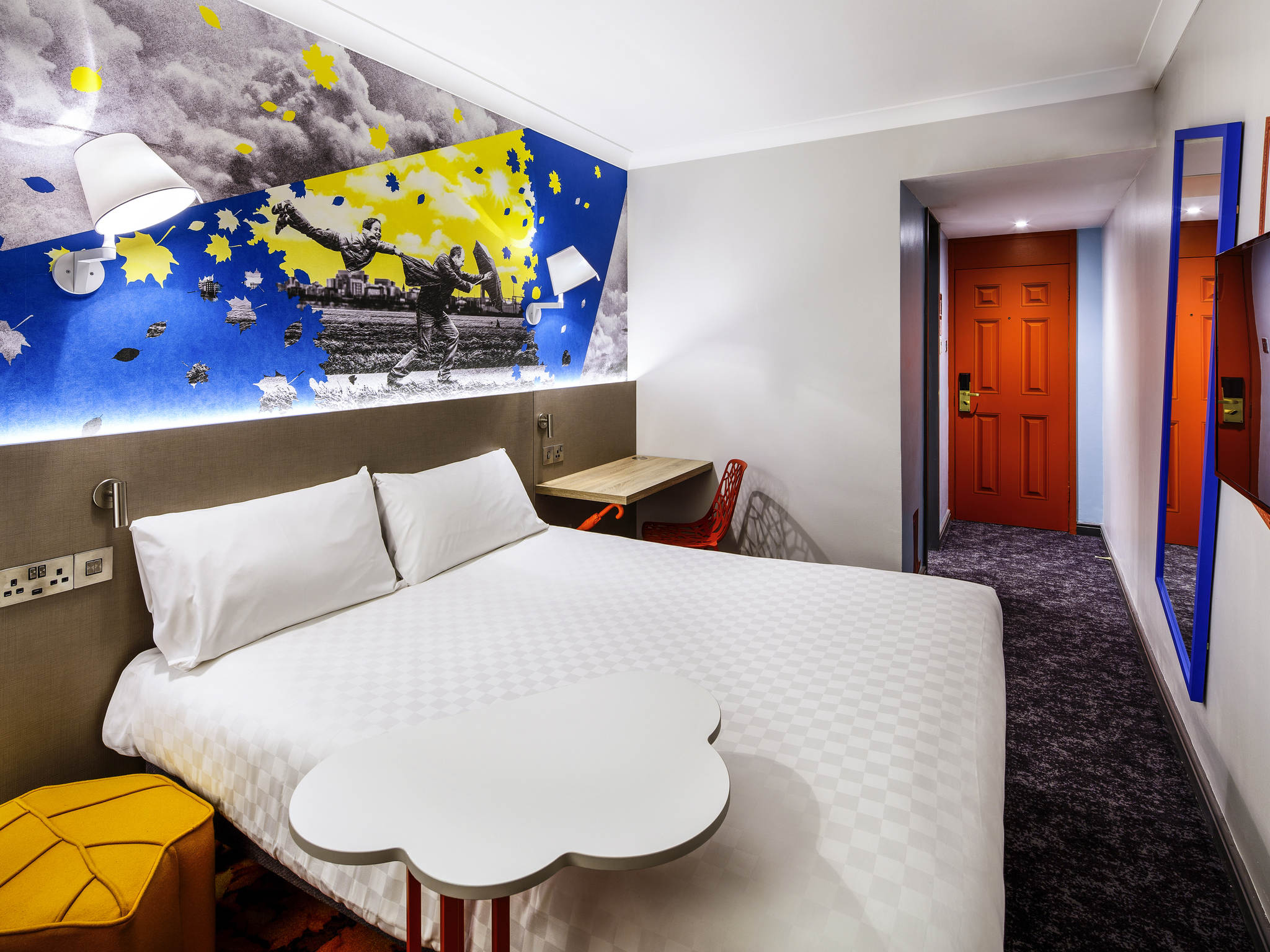Manchester United Wall Murals Amp Alluring Art From Manchester United Wall Murals Amp Alluring Art From