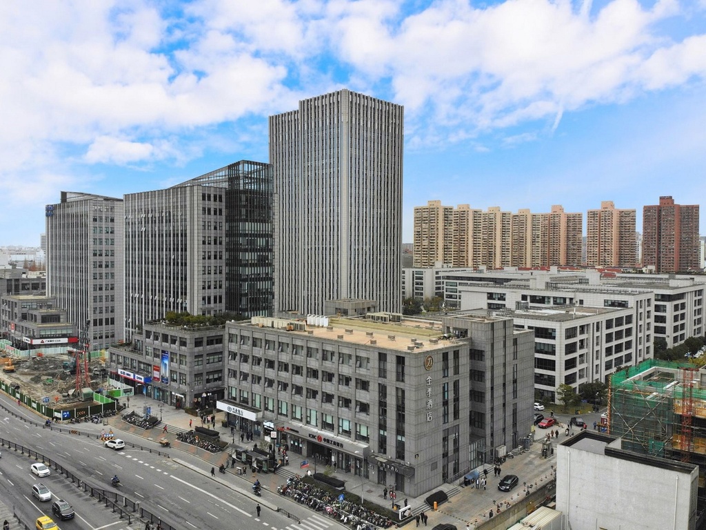 Ji SH Xujiahui Yishan Rd.