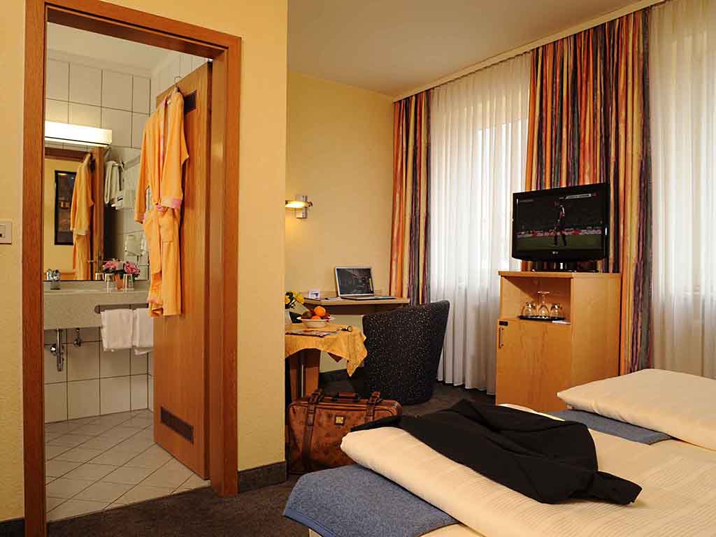 Hotel description Walfisch