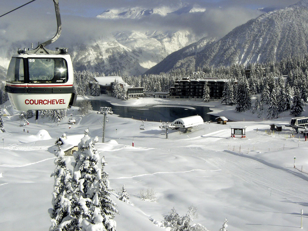 Mercure Courchevel Hotel - Image 3