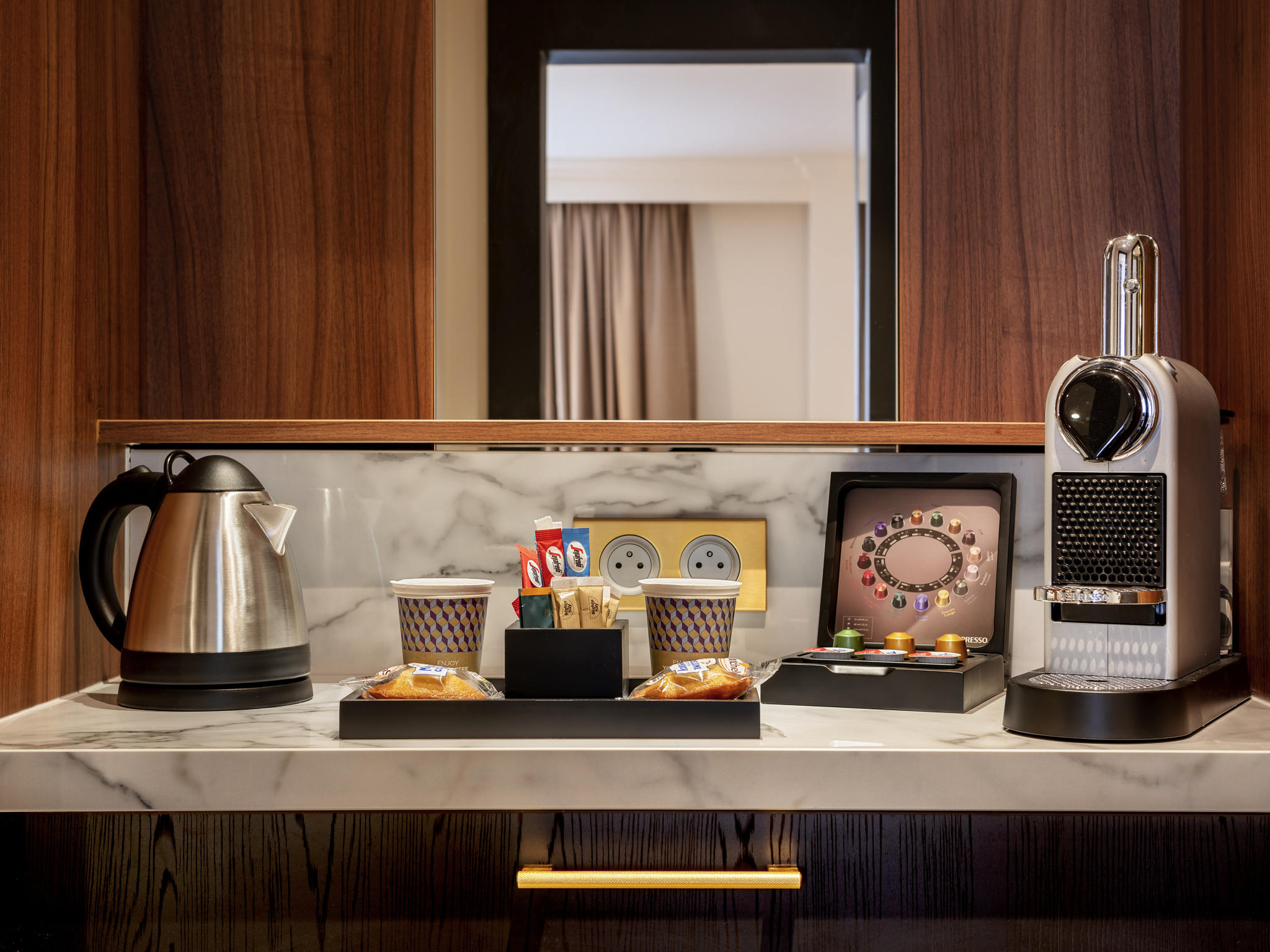 Foto - Mercure Versailles Paris Ouest