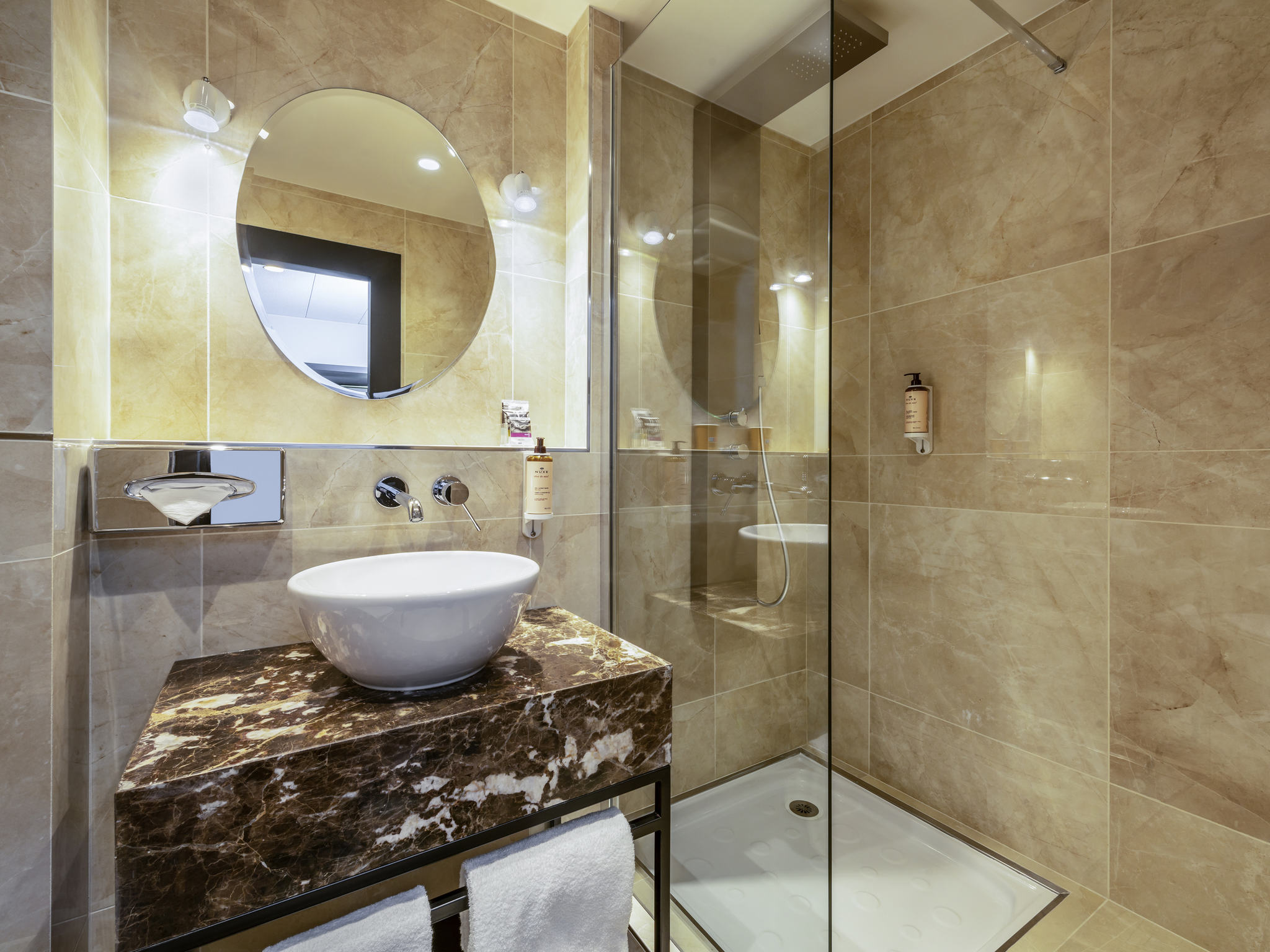 Foto - Mercure Versailles Paris Ouest