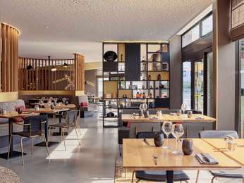 NOVOTEL MARNE VALLEE COLLEGIEN