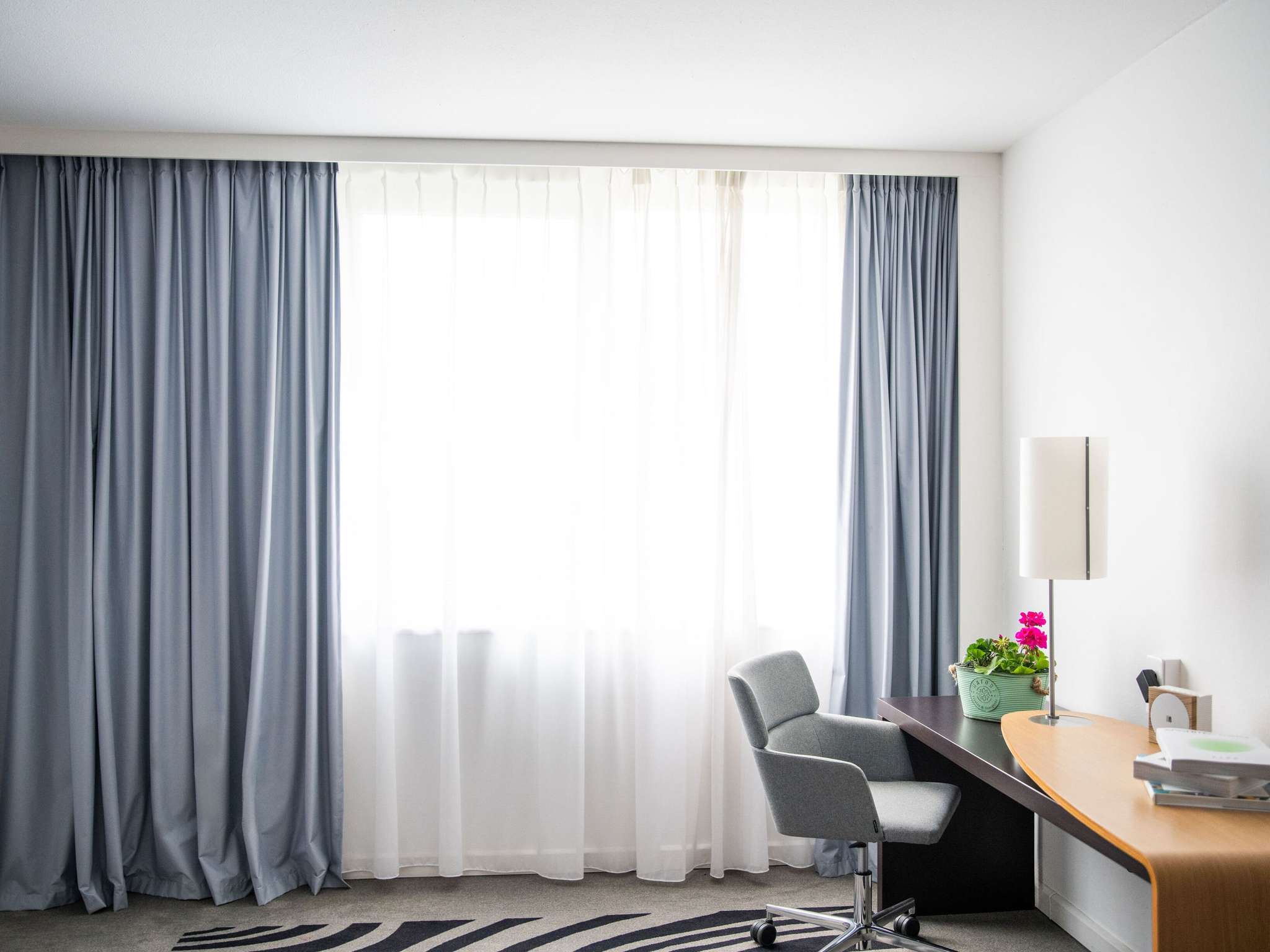 Photo - Hotel Novotel Evry Courcouronnes