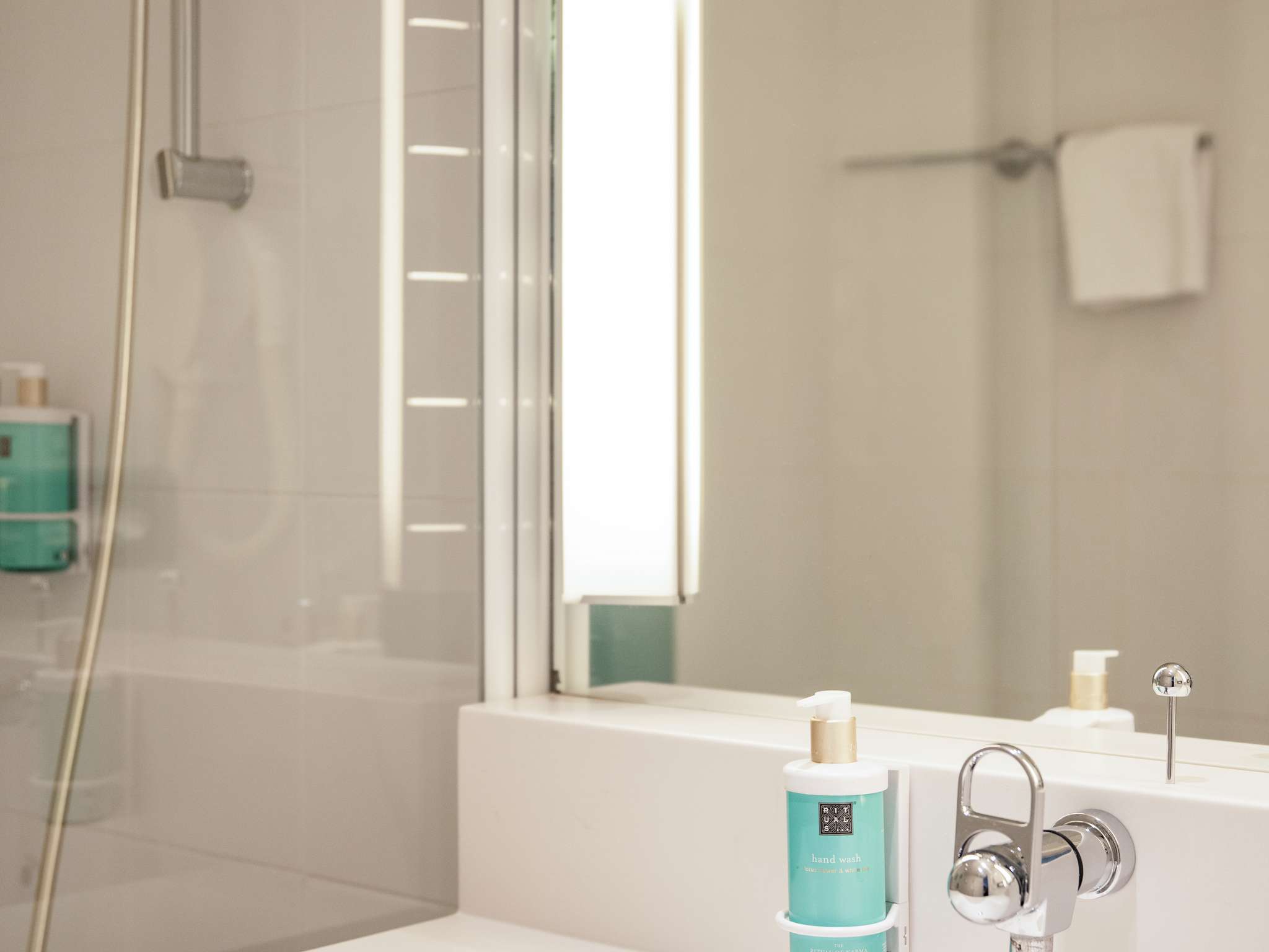 Photo - Hotel Novotel Evry Courcouronnes