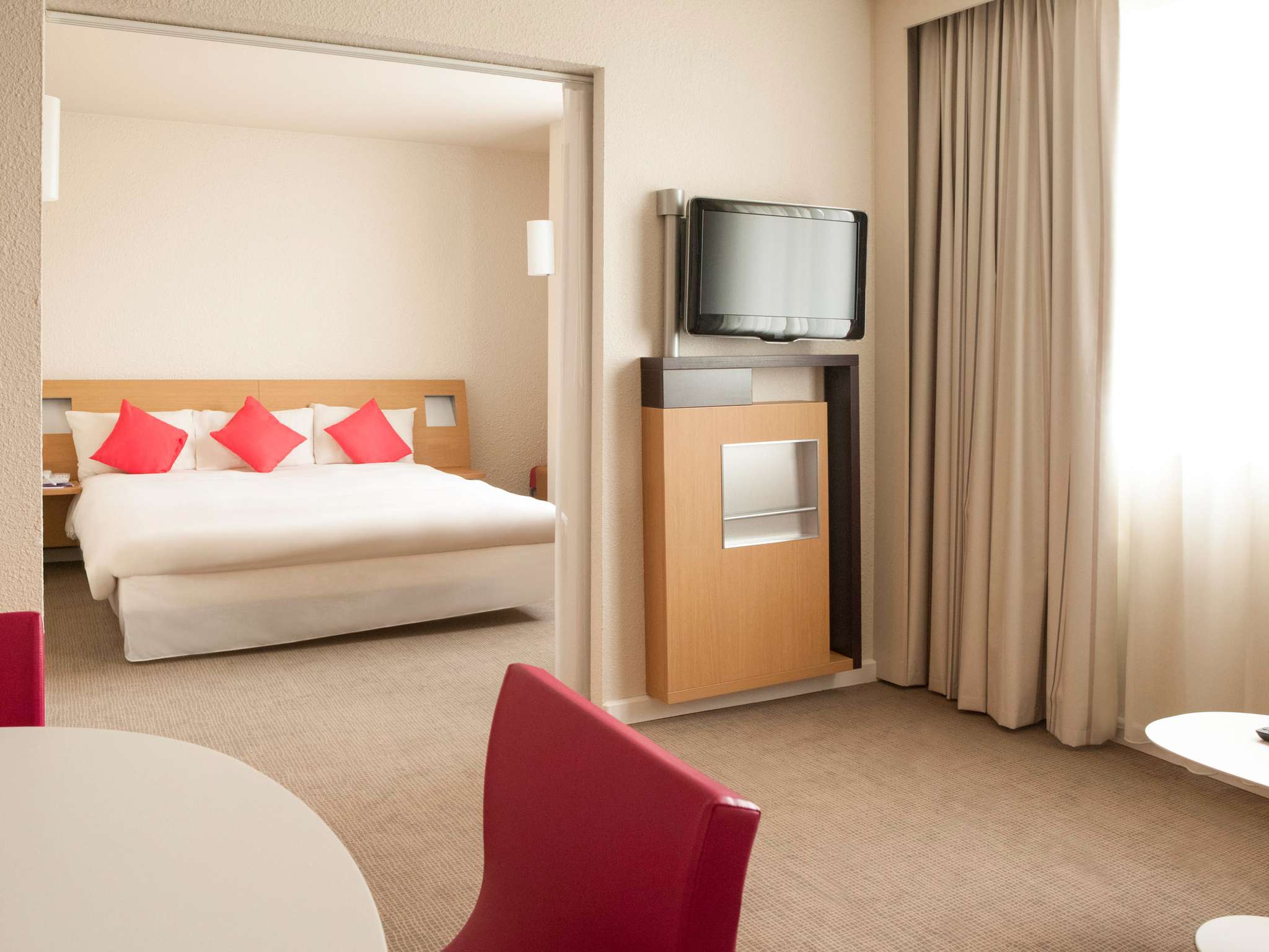 Photo - Hotel Novotel Evry Courcouronnes