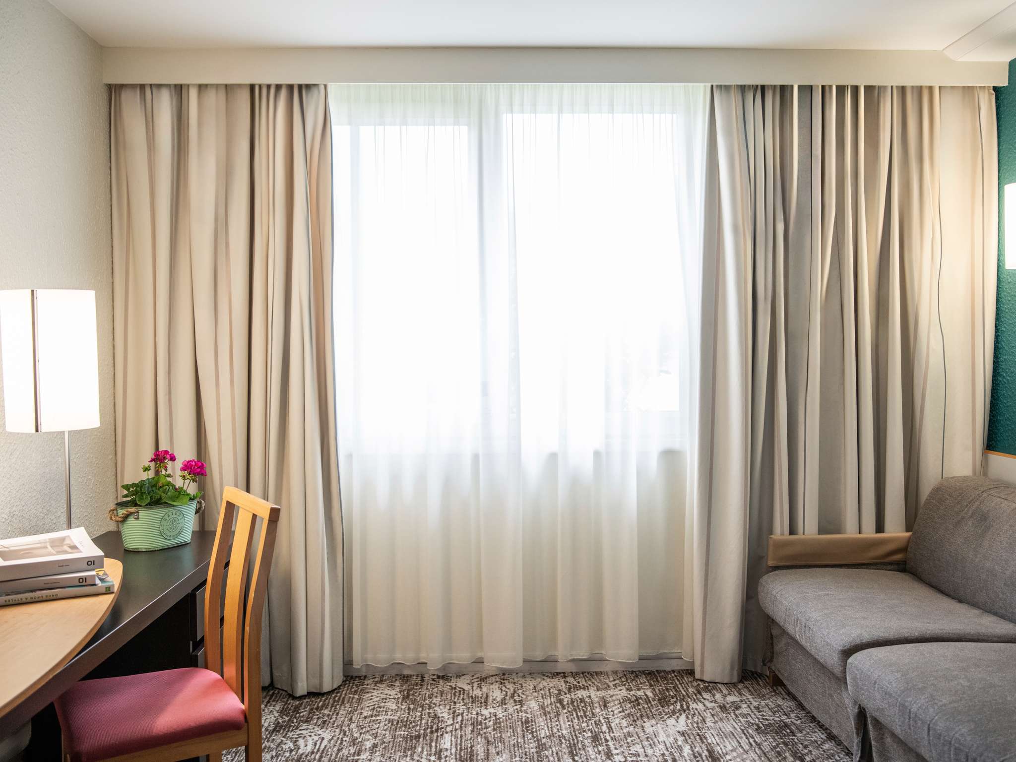 Photo - Hotel Novotel Evry Courcouronnes