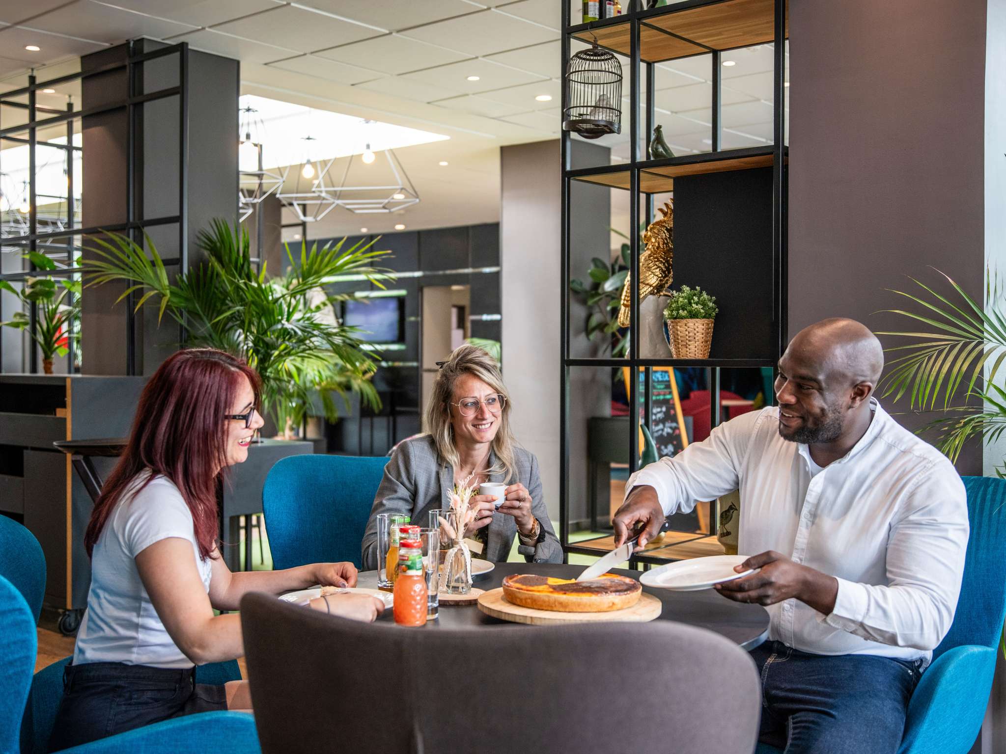 Photo - Hotel Novotel Evry Courcouronnes