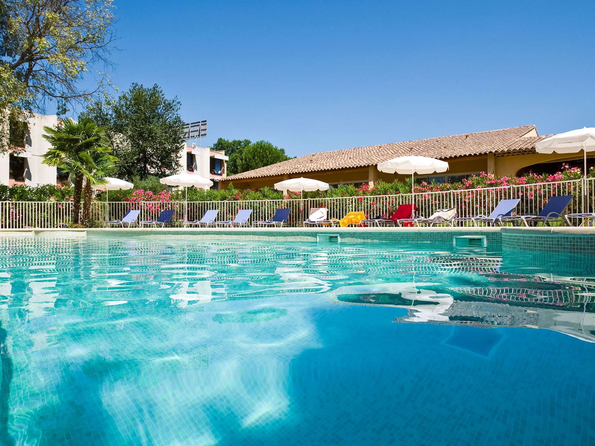 Foto - Novotel Aix-en-Provence Pont de L'Arc