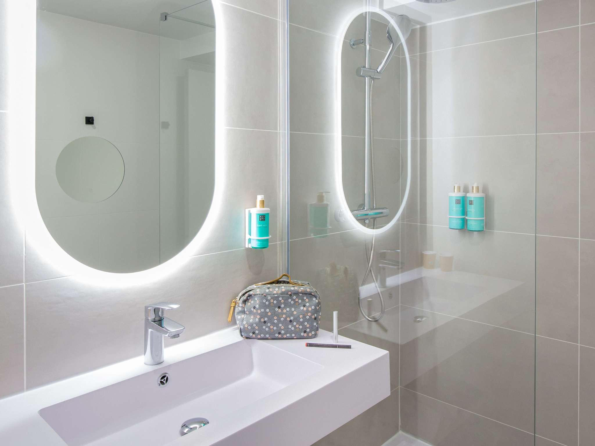 Foto - Novotel Aix-en-Provence Pont de L'Arc