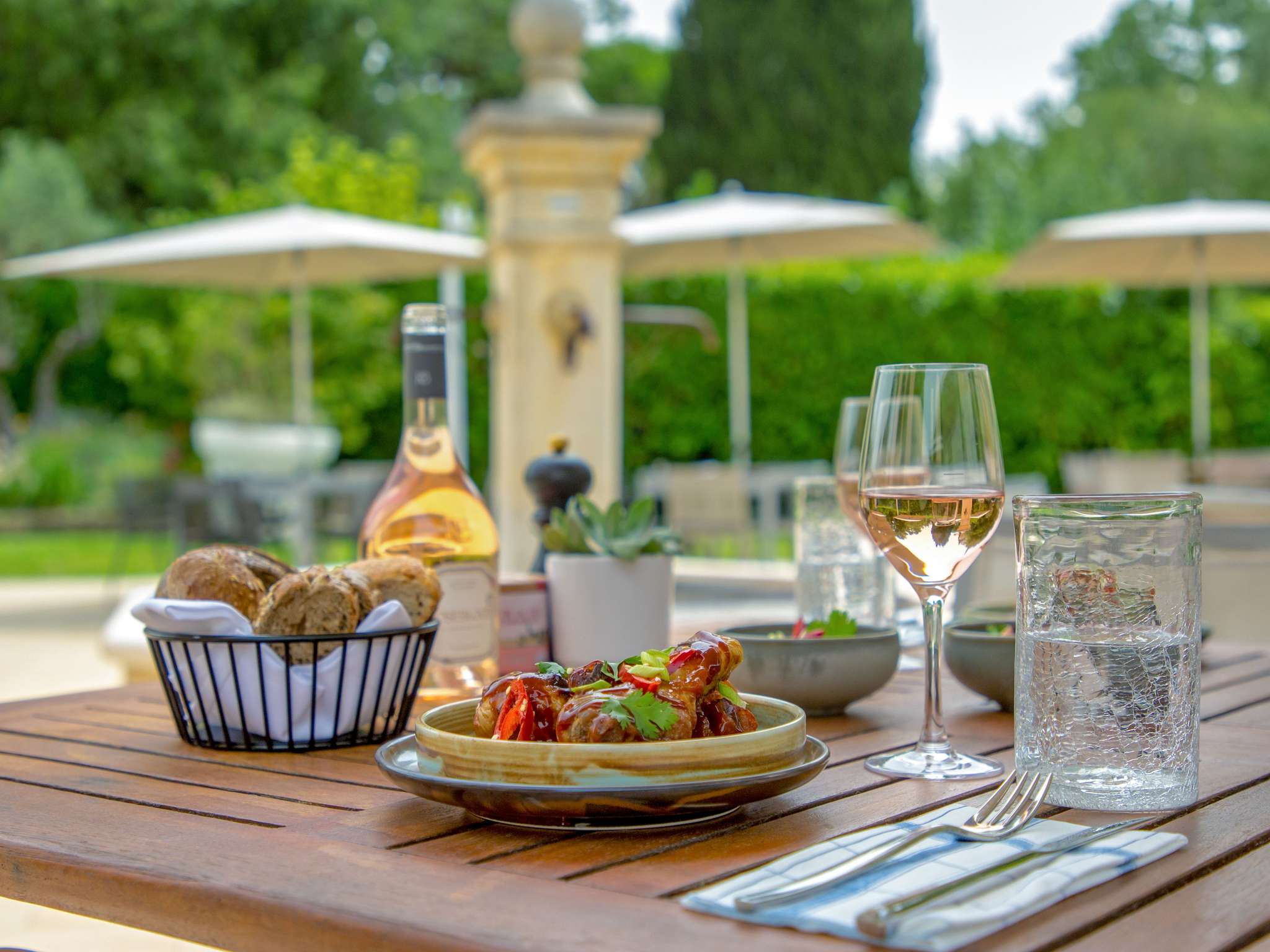 Foto - Novotel Aix-en-Provence Pont de L'Arc