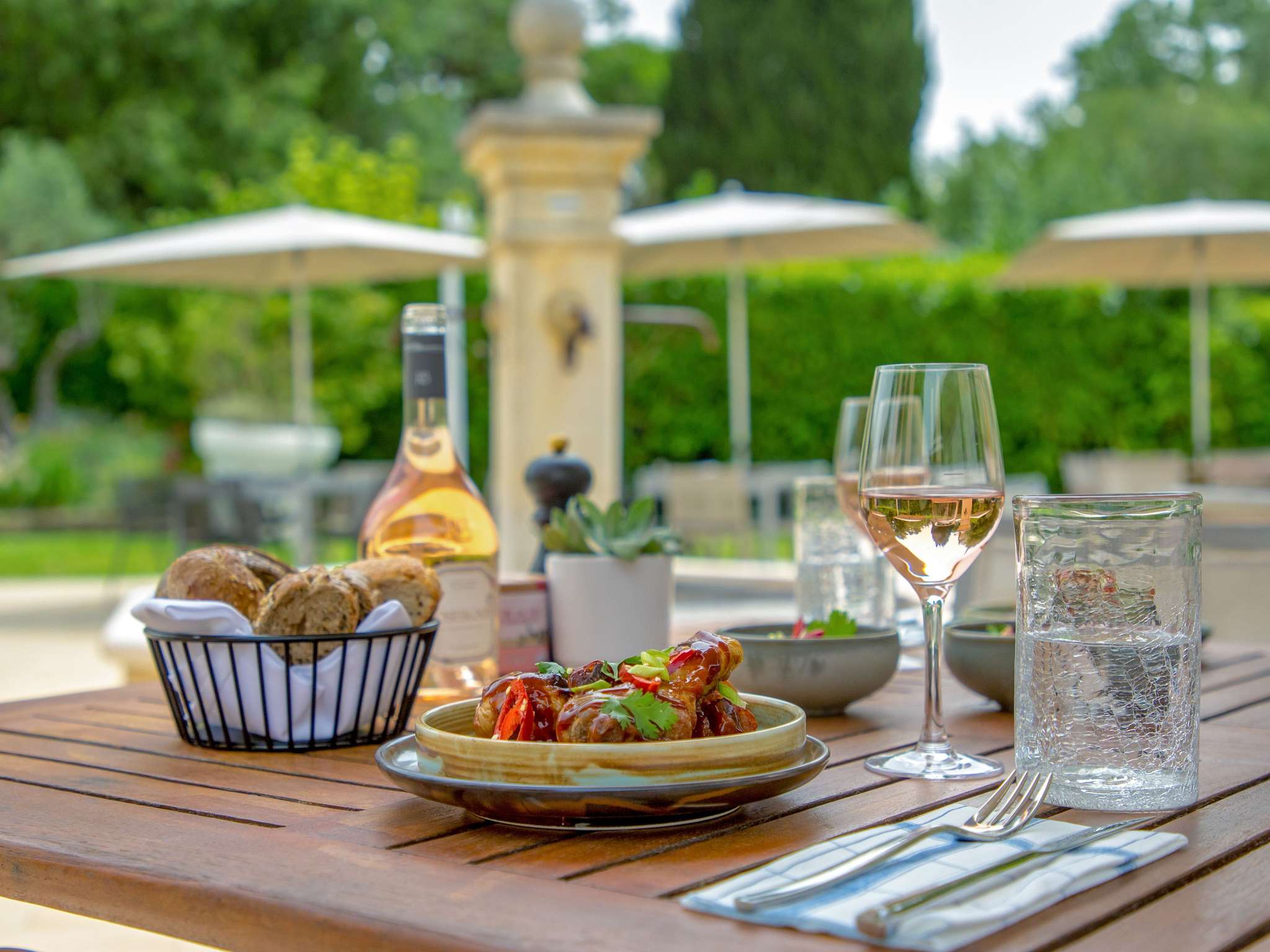 Foto - Novotel Aix-en-Provence Pont de L'Arc