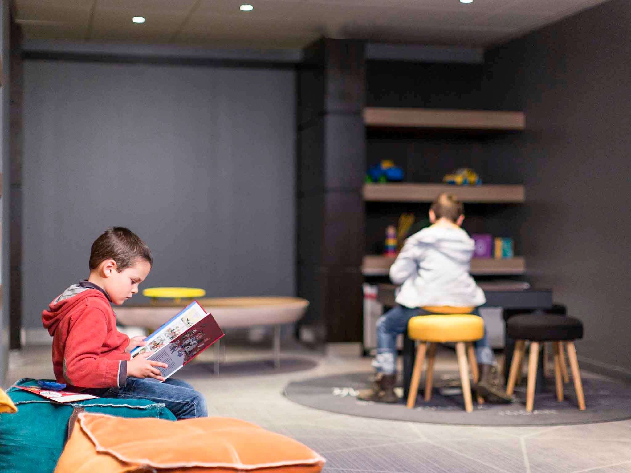 Photo - Novotel Bordeaux Lac