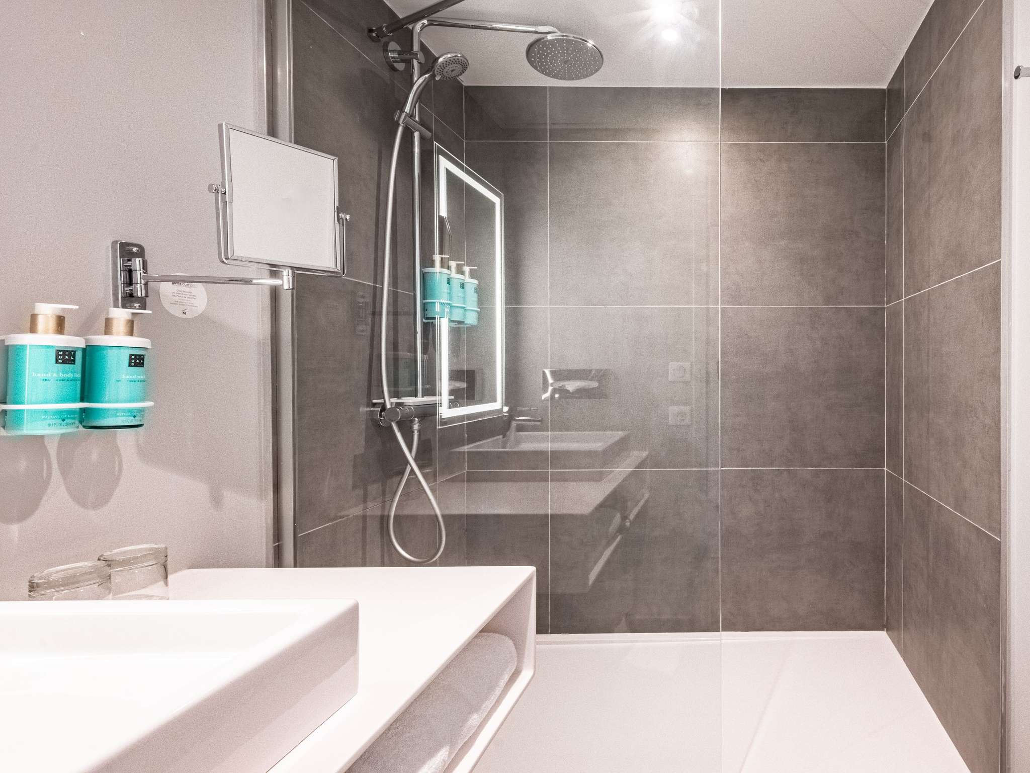 Foto - Novotel Dijon Sud