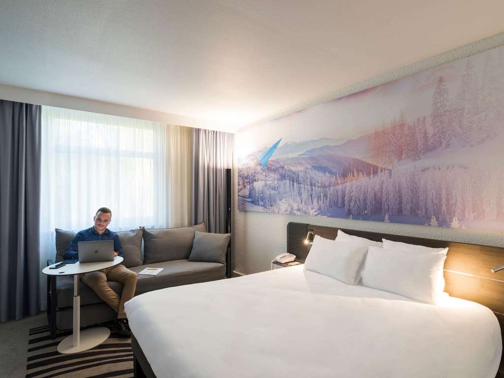 Novotel Lyon Bron Meeting & Events - Image 3