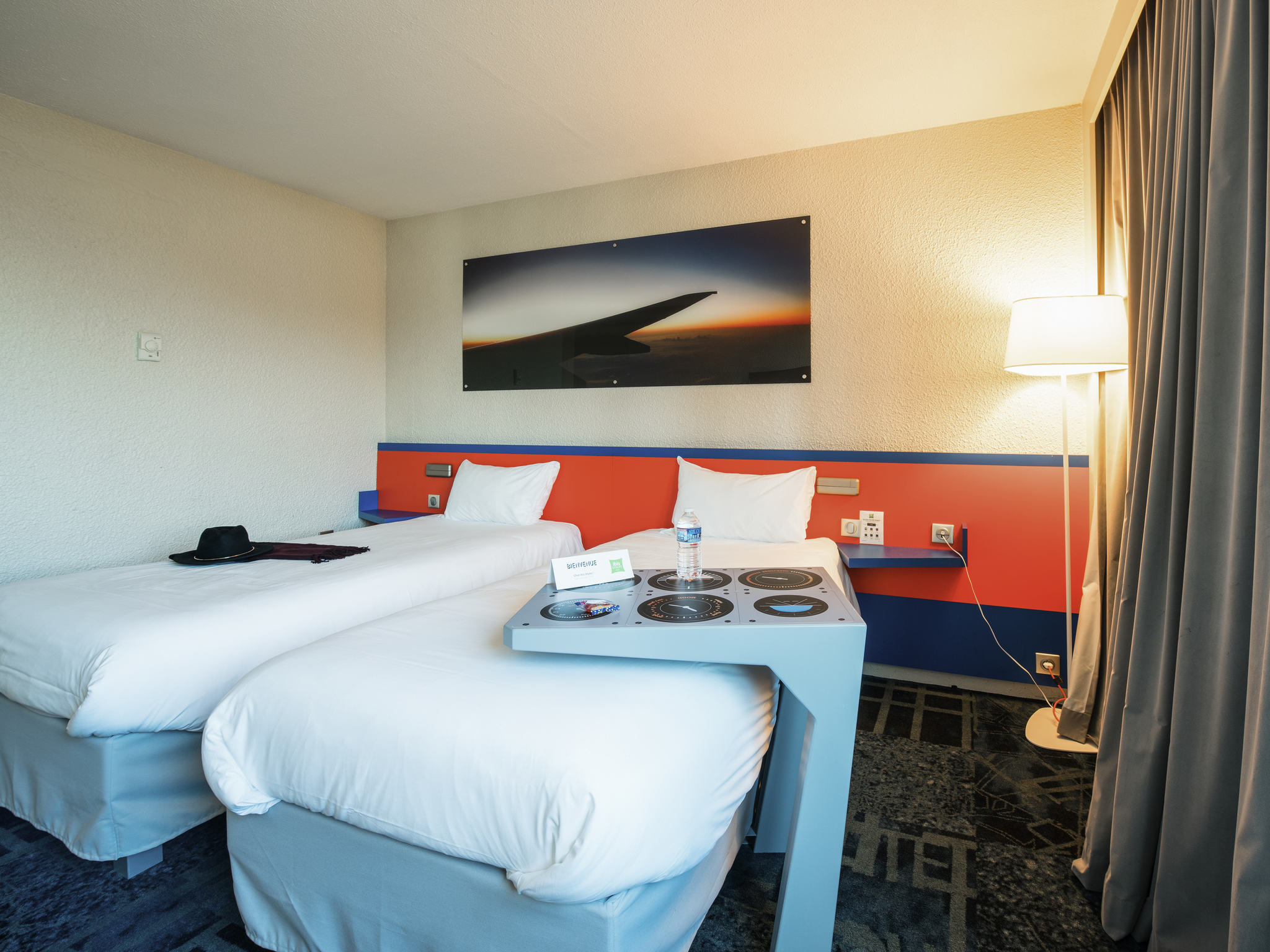 Foto - ibis Styles Marseille Aéroport