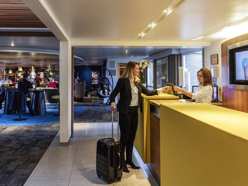 Novotel Valenciennes - Image 4