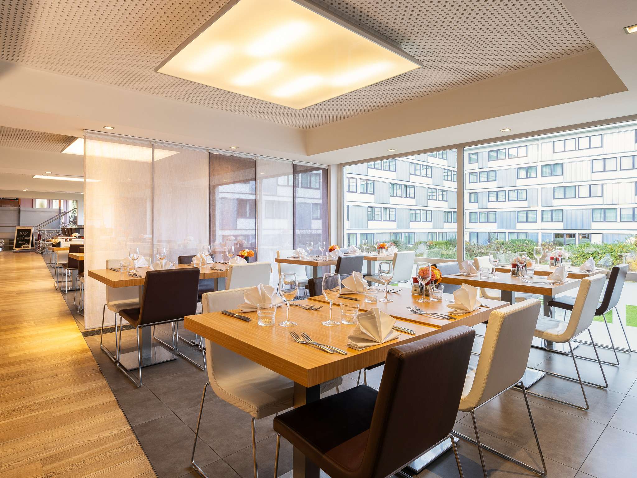 Foto - Novotel Brussels Airport