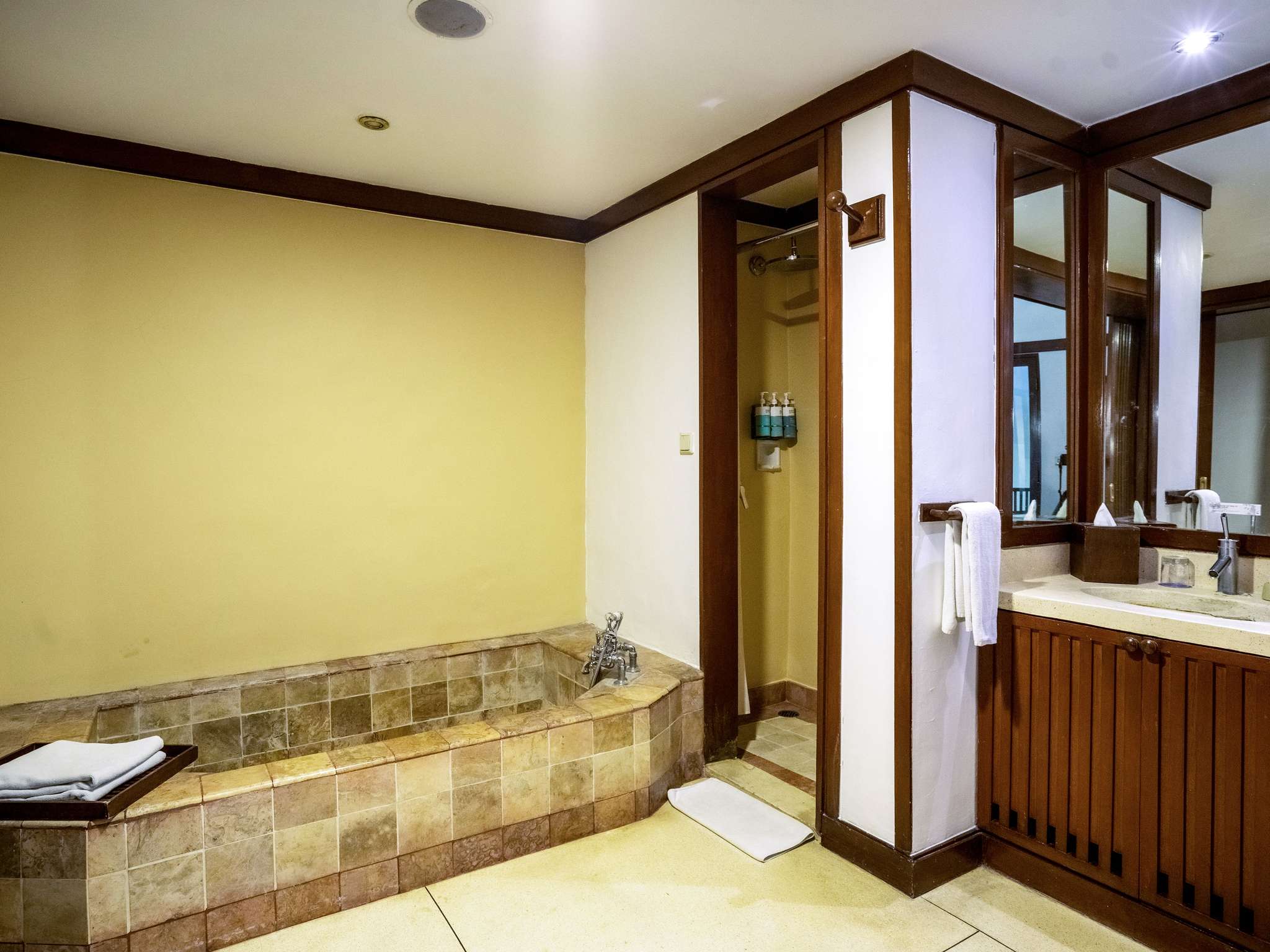 Foto - Novotel Bogor Golf Resort