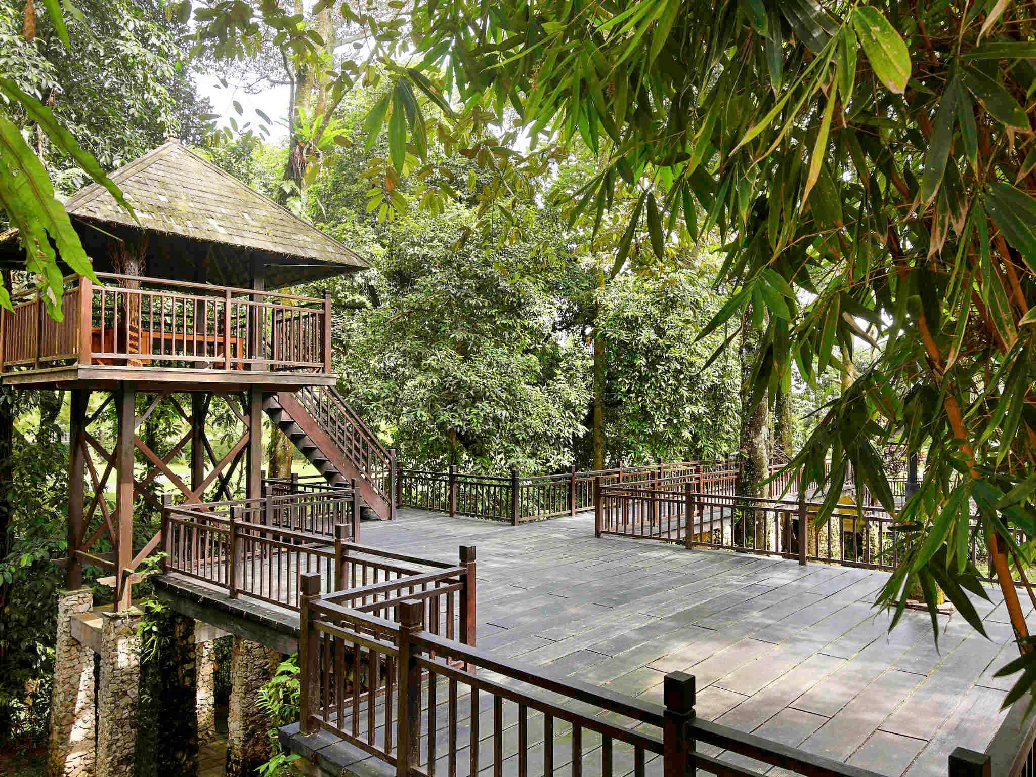 Foto - Novotel Bogor Golf Resort