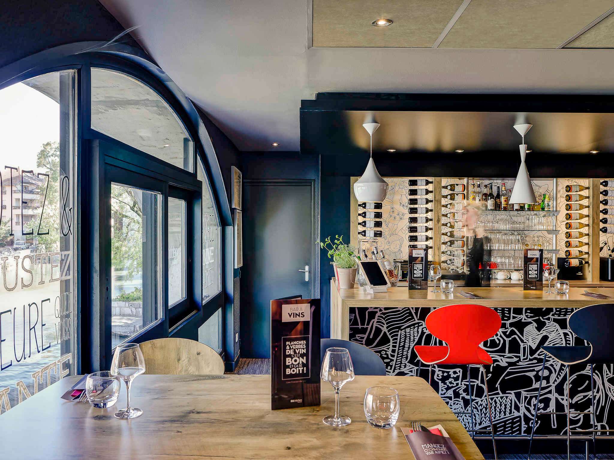 Foto - ibis Annecy Centre Vieille Ville