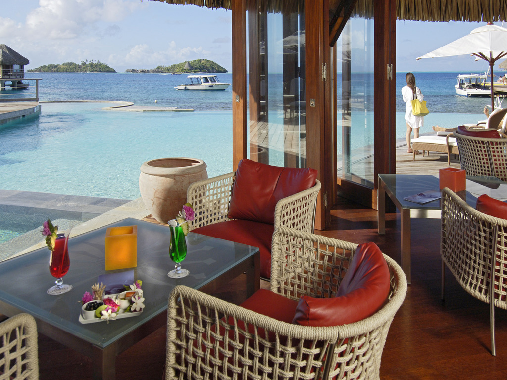 Luxury hotel VAITAPE Sofitel Bora Bora Marara Beach Resort